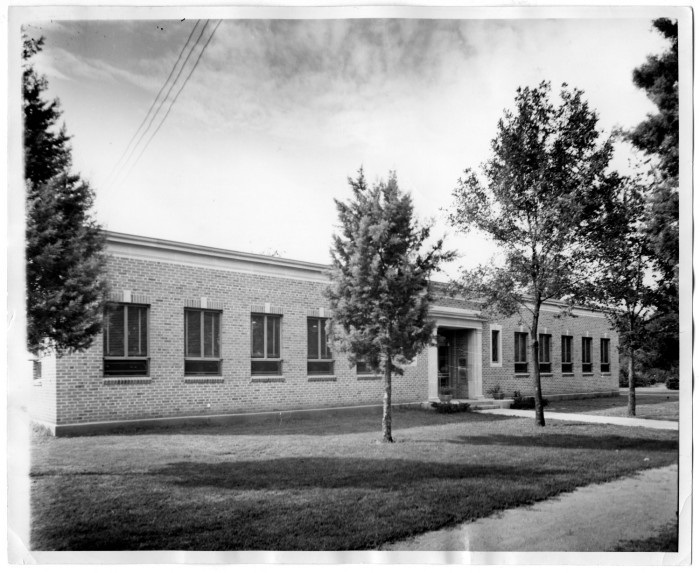 Emily Fowler Library Exterior circa 1949